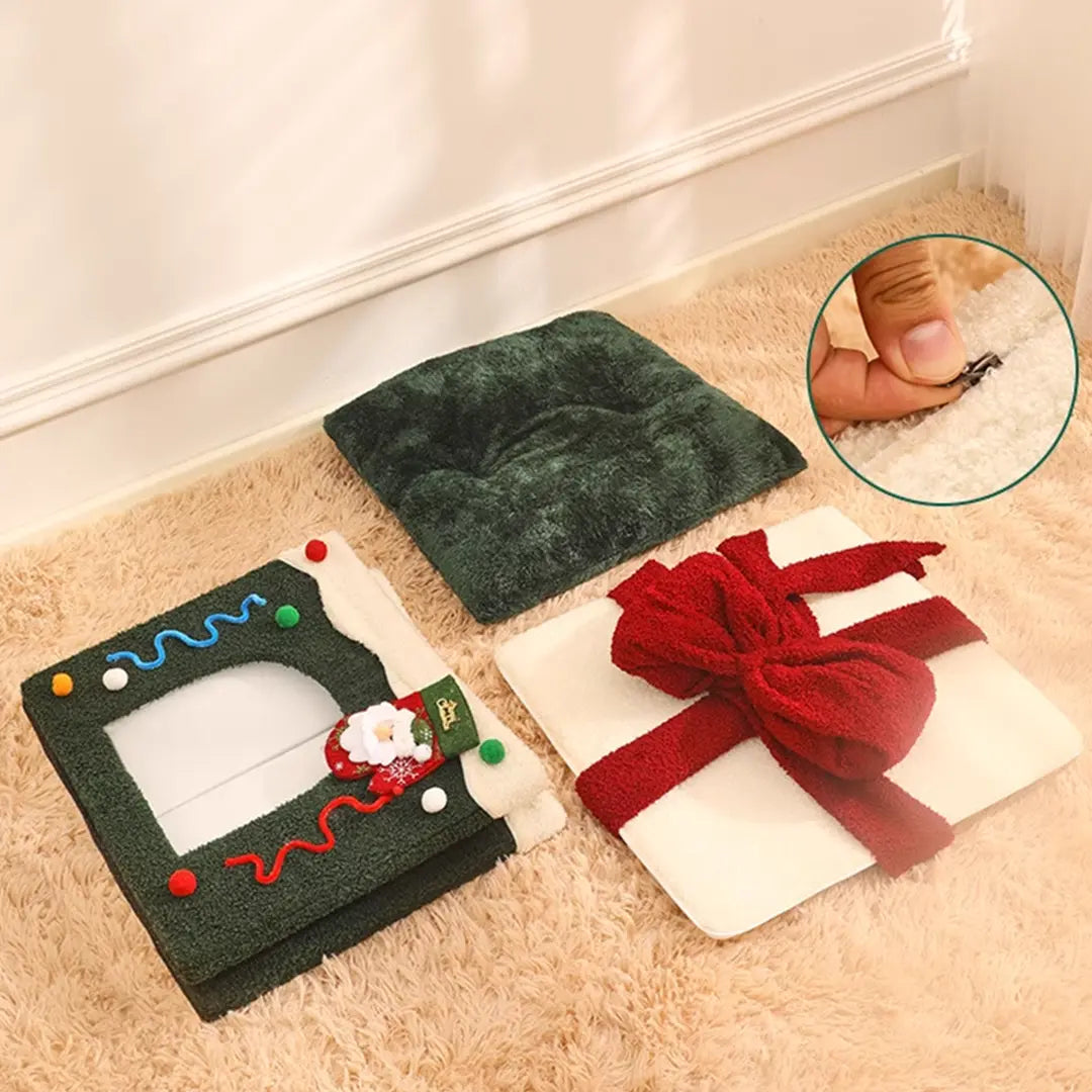 Pawsmas Green Christmas Gift Box Cat Bed