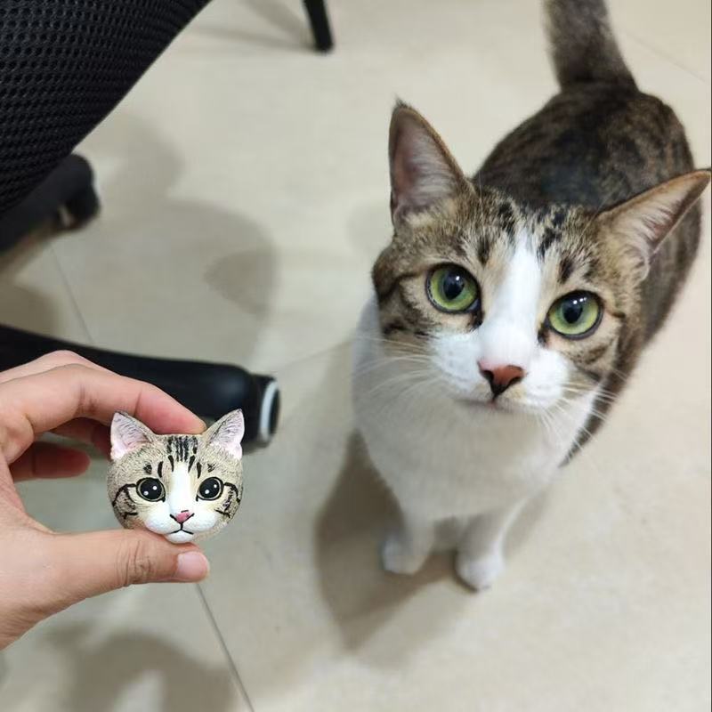 Hand-painted custom pet plaster head fridge magnet