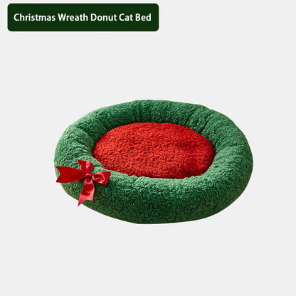 Pawsmas Christmas Wreath Donut Cat Bed